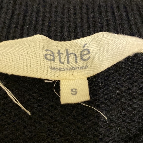 Vanessa Bruno black sweater . Size S - Picture 3 of 8